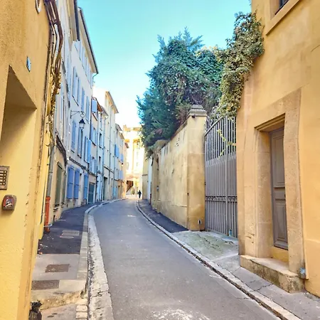 Le Des Fontetes * Aix-en-Provence